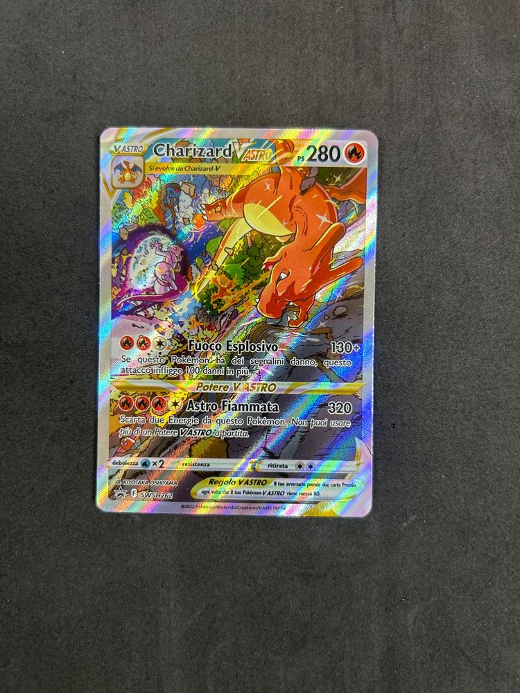 Charizard Vastro Trading Card
